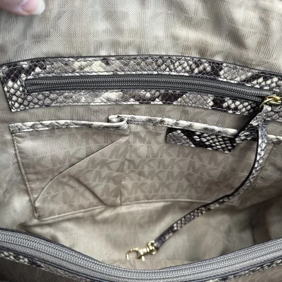 441. Michael Kors Riley Snakeskin Handbag - Picture 13 of 14